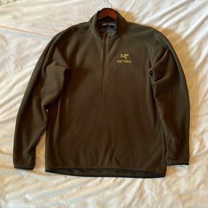 LIKE NEW Arc’teryx Olive Fleece full zip jacket